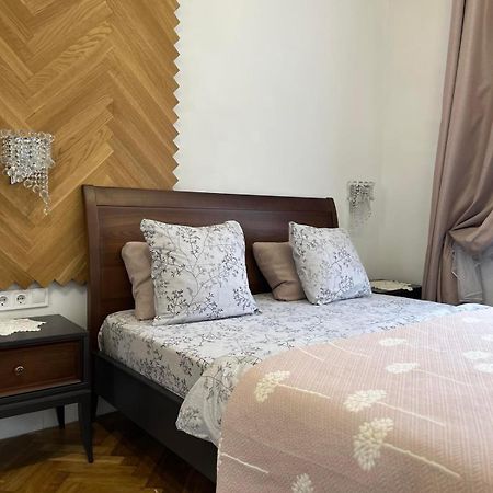 Lvapart 2 Вул Ковжуна 2 Кім Центр Не Далеко Від Ж Д Вокзалу Палацу Мистецтв Звітні Документи Leopoli Esterno foto